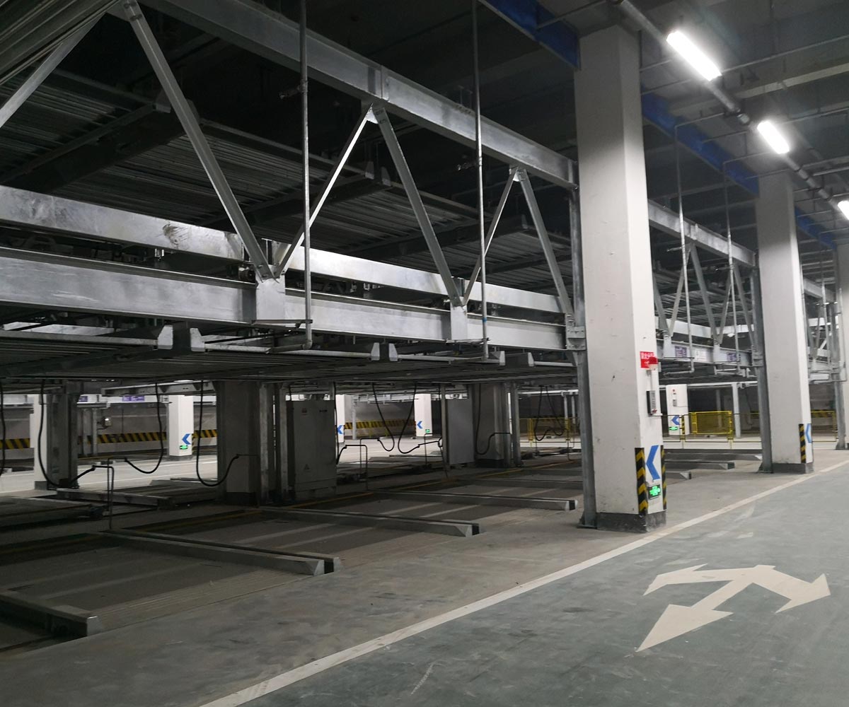 兩層升降橫移式立體停車設備